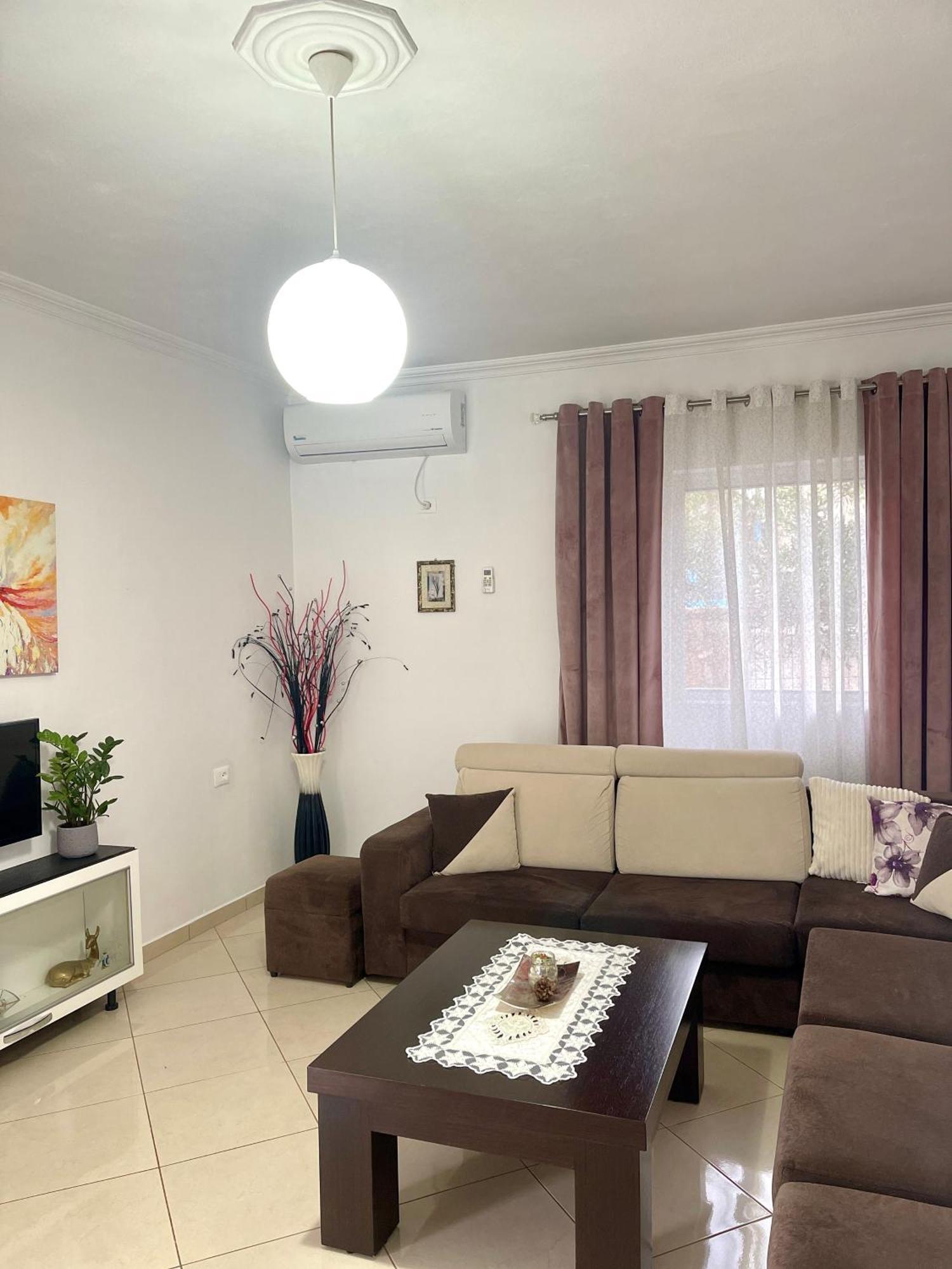 Guesthouse Shehu Ksamil Exterior photo